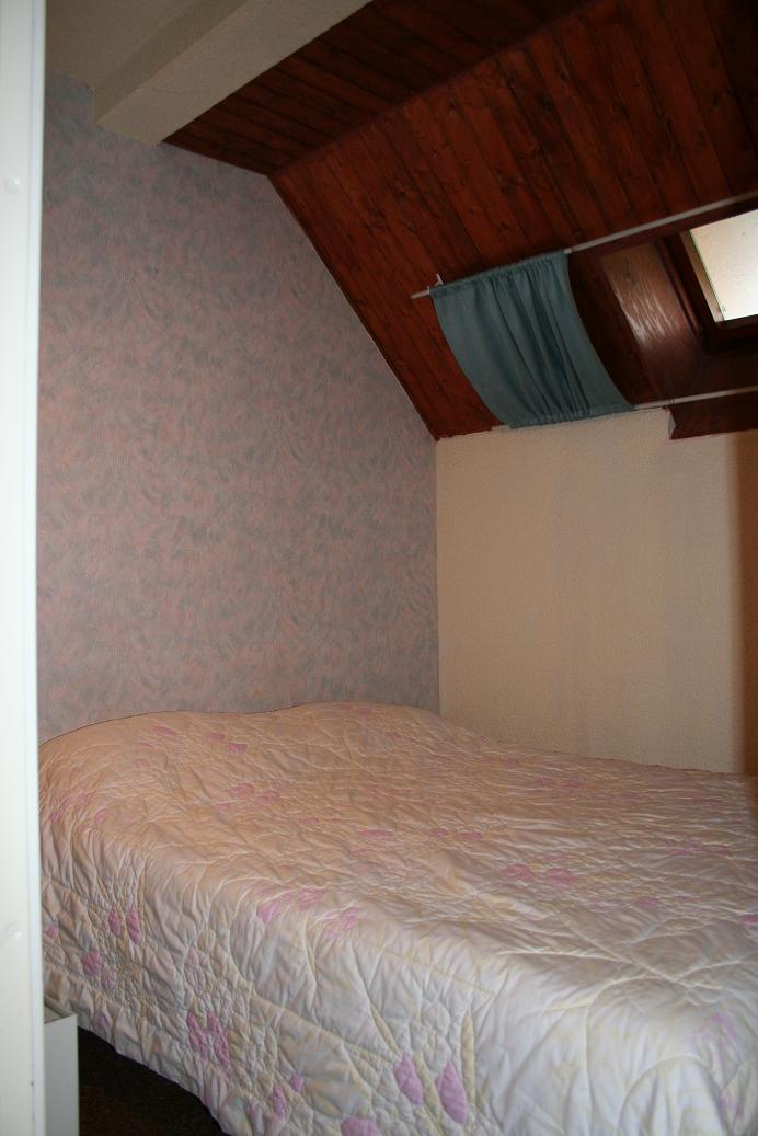 Location Meaudre : Chambre avec lit double et velux