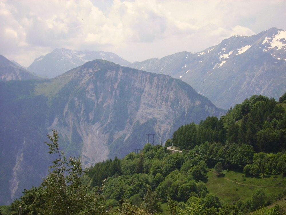 Location Alpe d'Huez : vue du studio