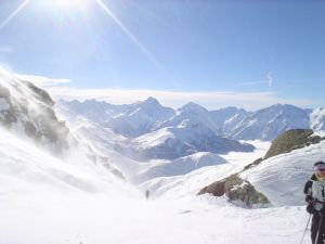 Location Alpe d'Huez : vue de la staion 2