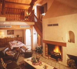 Location Champagny-en-Vanoise : Séjour en duplex et grande cheminée...