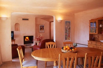 Location Champagny-en-Vanoise : Double séjour et cheminée